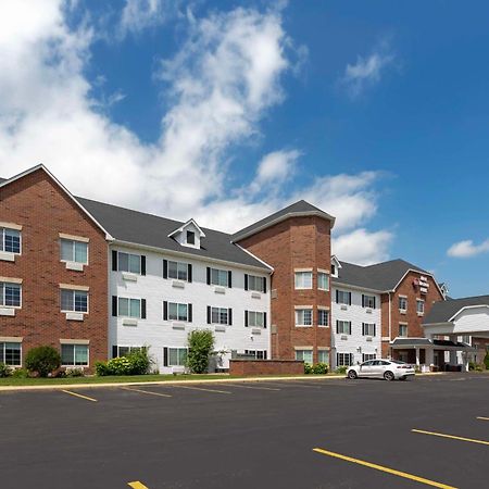 Best Western Plus Appleton Airport Mall Hotel Exterior foto